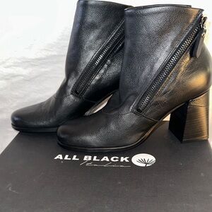 ALL BLACK Women's Stylish Heeled Boots